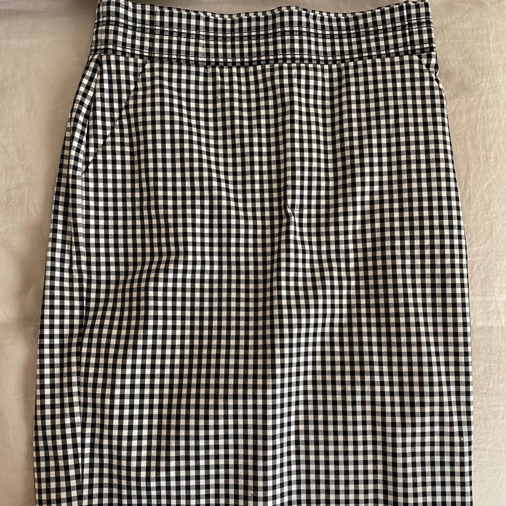 Gingham pencil skirt. Beautiful. NWT